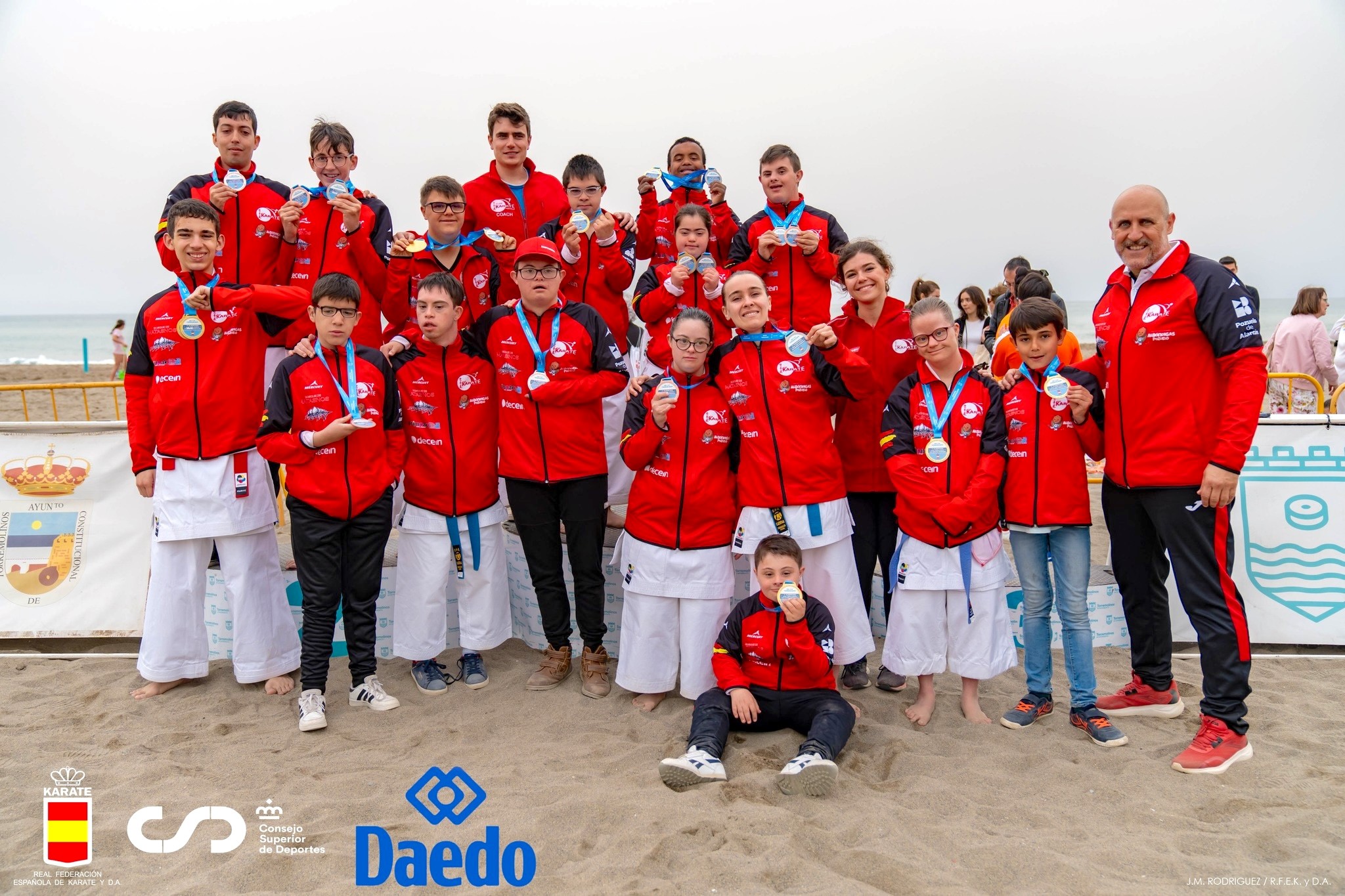 El Club Karate Pozuelo destaca en la II Copa Internacional de Karate Playa