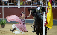 Espectáculo de danza y doma ecuestre (Se abre en ventana nueva)