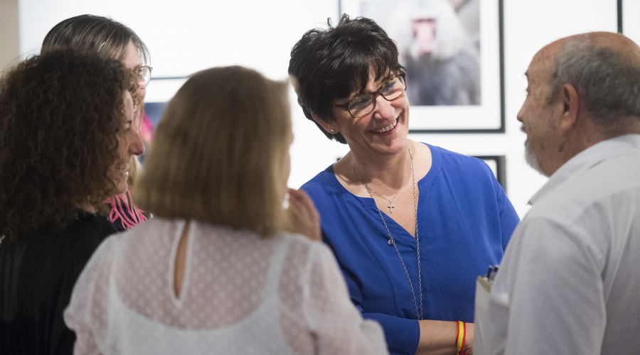 Inauguración de una exposición de los trabajos de los talleres de cultura